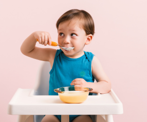 Alimentation du jeune enfant : principes, enjeux et mise en pratique au quotidien